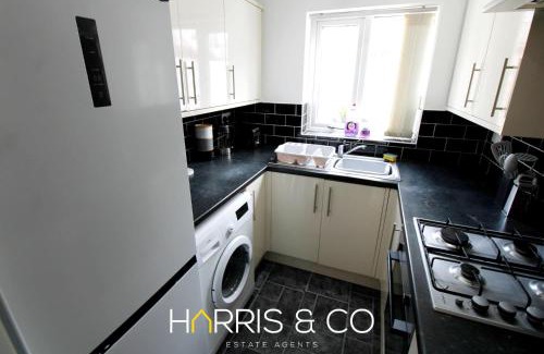 Fleetwood House | Captain's Cove
