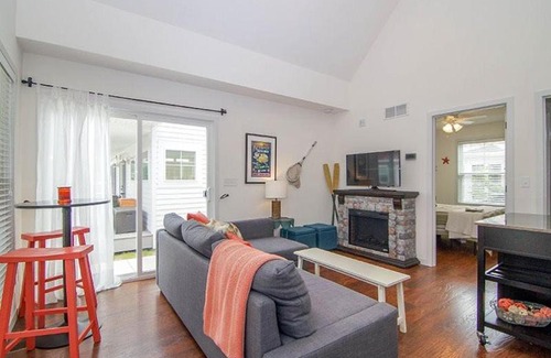 Ottawa House | Captain`s Quarters #6