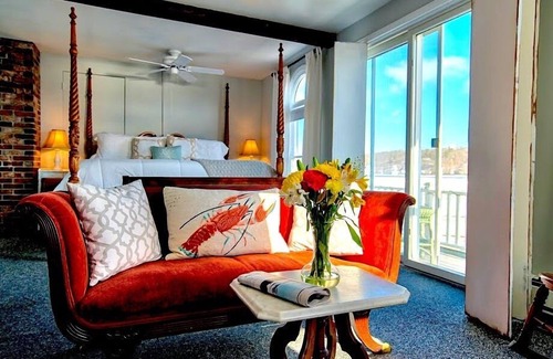 Boothbay Harbor Bed & Breakfast | Captain Sawyer's Bed & Breakfast