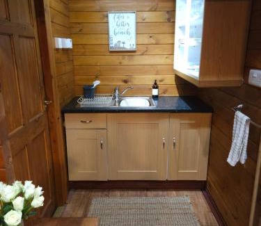 Mynytho Ski Chalet | Captain’s Cabin