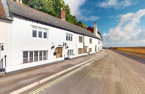 Minehead House | Captains Cottage Minehead