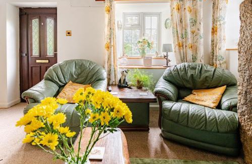Fivelanes House | Captains Ground