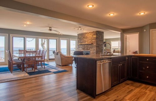 Town of Varick Cottage | Captains Hideaway: The perfect vacation spot!