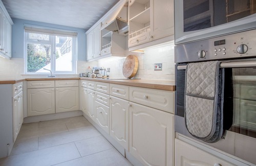 Saundersfoot Apartment | Captains Walk - 4 Bedroom Apartment - Saundersfoot