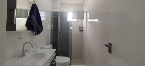 Meia Praia Apartment | Captiva Beach - 400m da PRAIA - WiFi - Vaga Coberta