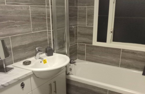Newquay Ski Chalet | Captivating 1-Bed Chalet in Newquay