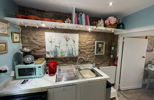 Bromsash Cottage | Captivating 1-Bed Cottage in Ross-on-Wye