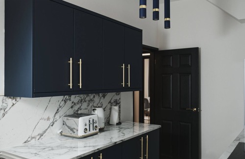 Liverpool Apartment | Captivating 2-bed Apartment in Liverpool