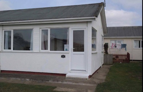 Bridlington House | Captivating 2-bed Chalet