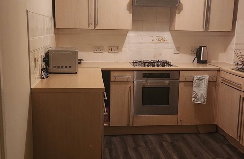 Erith House | Captivating 3-Bed House in Kent