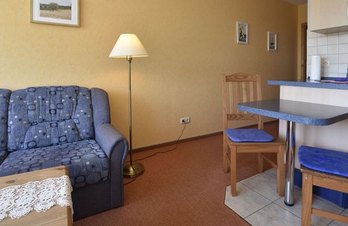 Meschendorf Apartment | Captivating Apartment in Rerik Germany with Parking