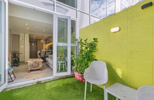 Wellington Cottage | Captivating Canvas - Wellington Central Apartment