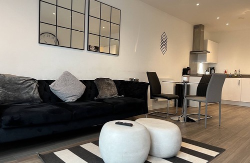 Woolwich Apartment | Captivating Luxury 1-bed Apartment in London