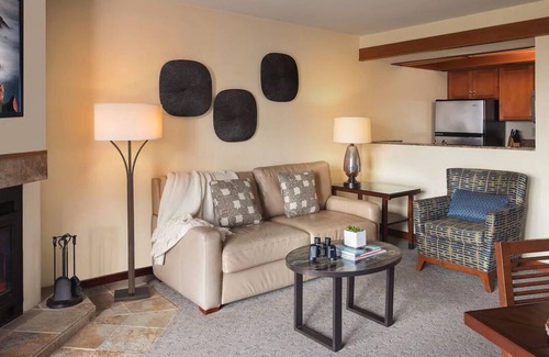 Carmel Highlands Apartment | Car Week @ Hyatt Carmel Highlands Inn - 2 story Oceanview - Sleeps 4+