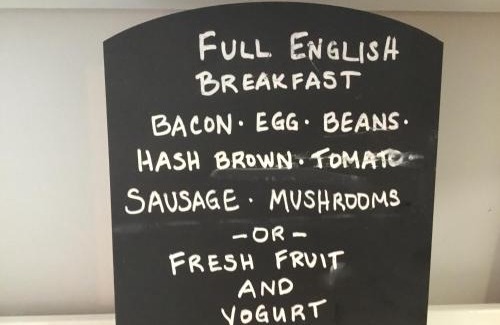 Whitley Bay Bed & Breakfast | Cara Guesthouse
