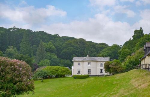 Liskeard House | Caradon Apt - Cv14