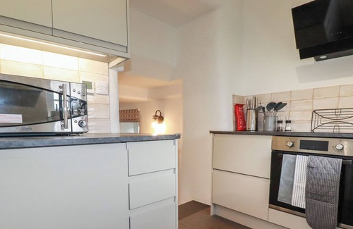Liskeard Cottage | CARADON COTTAGE, romantic, with open fire in Pensilva