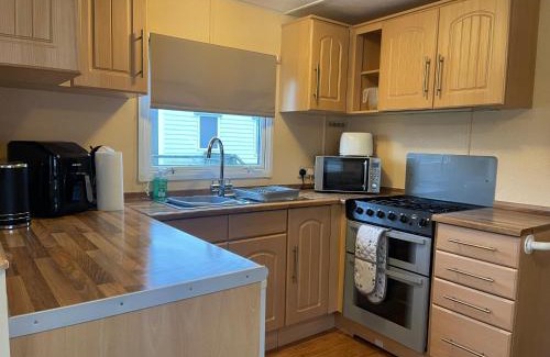 Forest of Dean House | Caravan 5 by The River Severn, dog friendly, great for contractors, walkers and fishing on the river