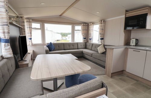 Towyn Cottage | CARAVAN B8, pet friendly, country holiday cottage, with pool in Towyn