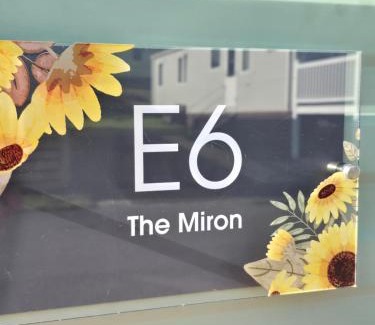 Fence Other | Caravan E6, The Miron