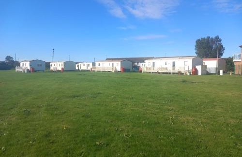 Mablethorpe and Sutton Ski Chalet | caravan escape at happy days mablethorpe