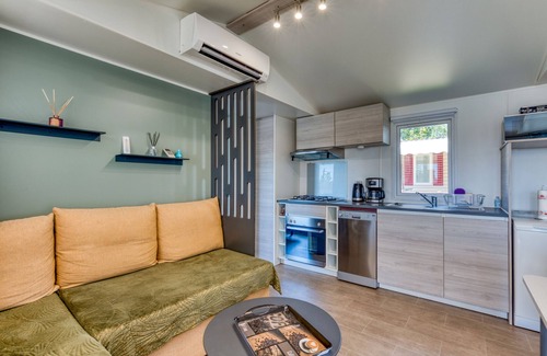 Vias RV Rental | Caravan 'La Carabasse' with Private Terrace and Air Conditioning