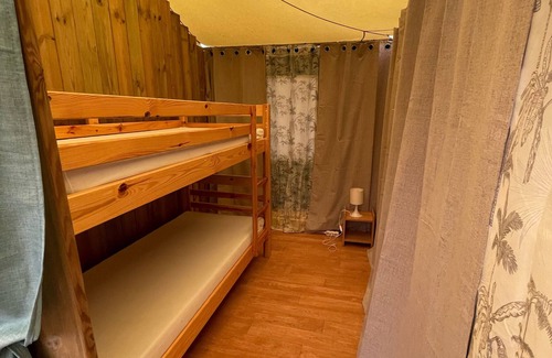Saint-Gildas-de-Rhuys RV Rental | Caravan 'Tente Aménagée Pleine Nature' with Private Terrace