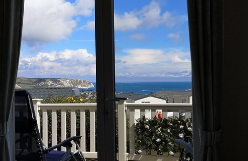 Swanage House | Caravan with incredible sea views