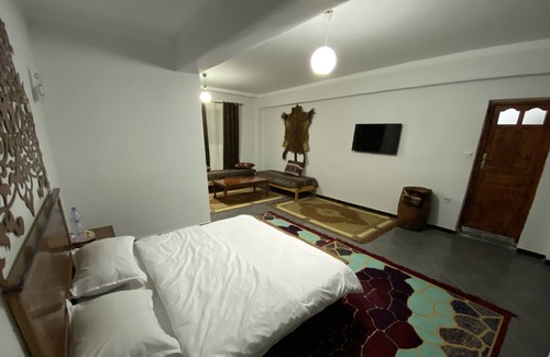 Tamanrasset Hotel | Caravanserail Hotel Tamanrasset