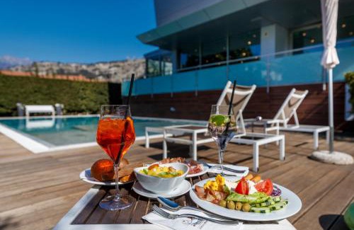 Torbole sul Garda Hotel | Caravel Bike Hotel