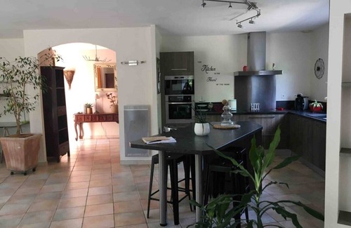 Carcassonne Villa | CARCASSONNE SPACIEUSE VILLA tout CONFORT, 7 persons,