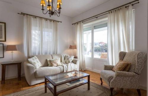 Carcavelos Apartment | Carcavelos - Holiday Beach Apartment