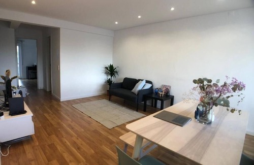 Carcavelos Condo | Carcavelos Surf Nova University Super Location T2