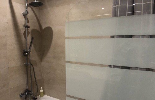 Carcavelos Condo | Carcavelos Surf Nova University Super Location T2