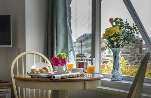 Cardigan House | Cardigan Castle