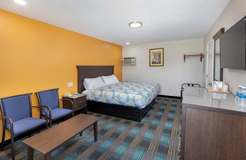Bowling Green Hotel | Cardinal Motel