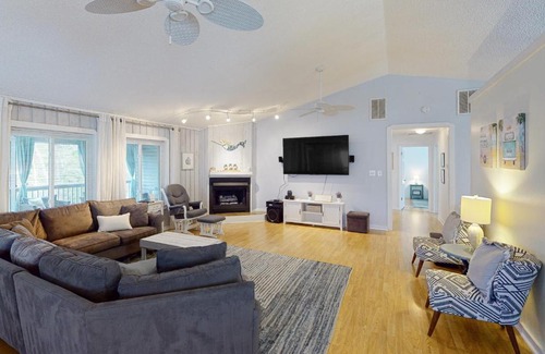 Sandbridge House | Carefree