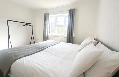 Seaton Carew House | Carew Place by Blue Skies Stays