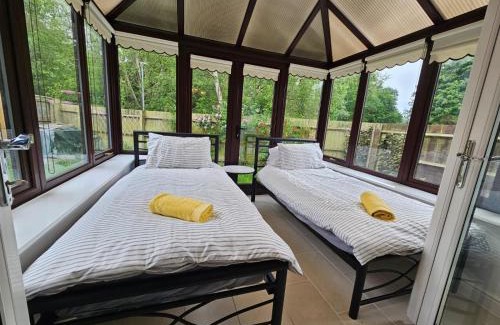 Lydiard Tregoze House | Carey House Long Stays Free Parking and WI-FI