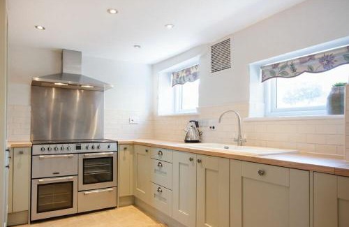 Craster House | Cargoes