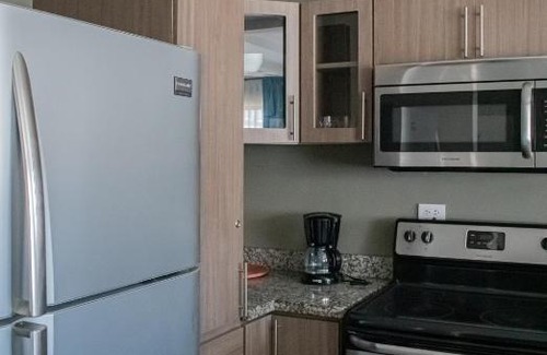 Heredia Apartment | Cariari Flats Apt# 1 - 3BDRM - Lago Stays - Laura Gonzalez