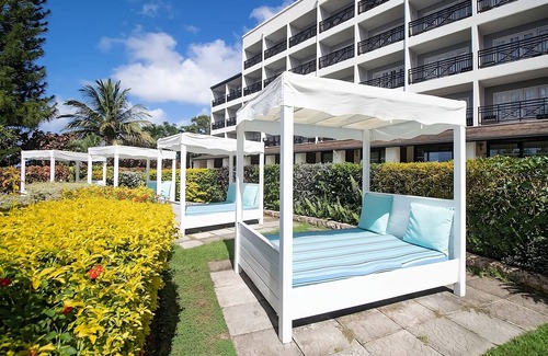 Charlotte Apartment | Caribbean Couple Retreat | Free Parking | Short Drive From from the Beach