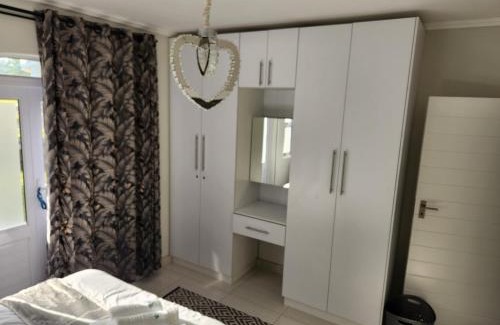 Port Edward Villa | Caribbean Estates Villa R&R