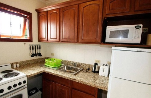 Maynards House | Caribbean Experience! 2 Spacious Units w/ Kitchen! Short Drive to Cove Bay!