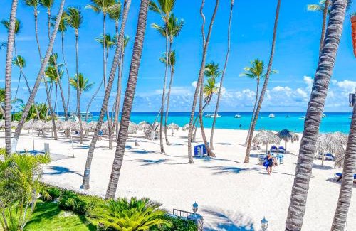 Bavaro Hotel | Caribbean Mojito Studios HOTEL WiFi Los Corales BEACH CLUB & SPA