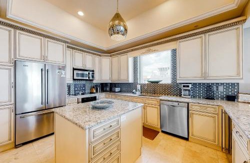 Navarre Beach Apartment | Caribbean Resort 1801 - Penthouse