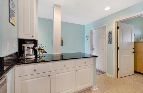 Navarre Beach Apartment | Caribbean Resort Condominiums