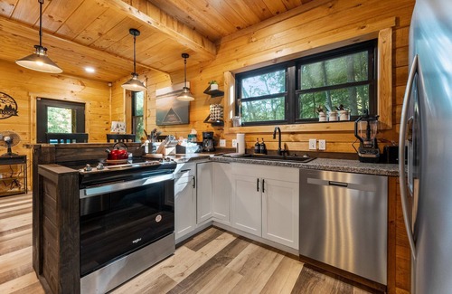 McArthur Cabin | Caribou Lodge by Inn & Spa at Cedar Falls