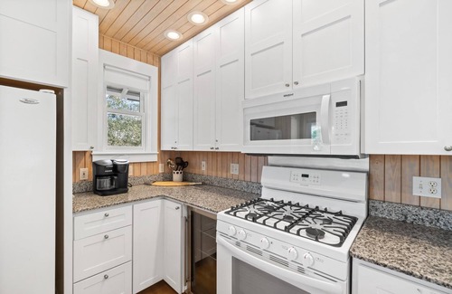 Sunnyside House | Carillon Beach - Grits Carlton by PHG