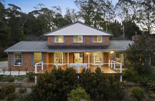 Bowral House | 'Carinya' on Centennial